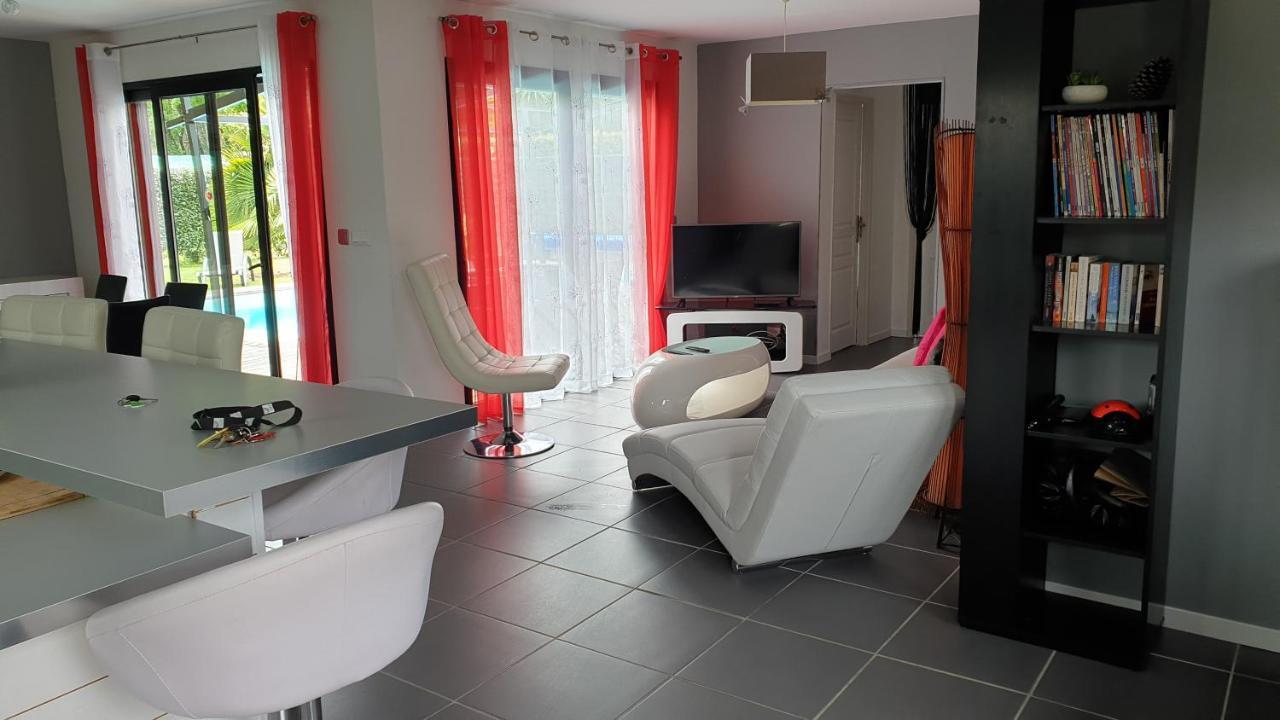 Villa Avec Piscine Chauffee Moliets-et-Maa Exteriör bild